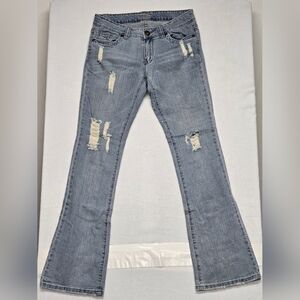 Fusion 13 Distressed Jeans Bootcut Stretch Distressed Rips Holes Mid Rise Long